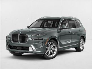 Used 2024 BMW X7 xDrive40i w/ Premium Package AWD/4WD video 1