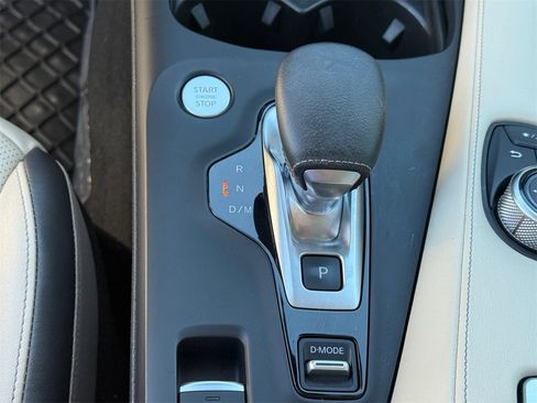 Used 2022 INFINITI QX50 Luxe image 25