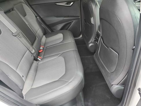 Used 2023 Kia Niro EX Touring FWD image 17