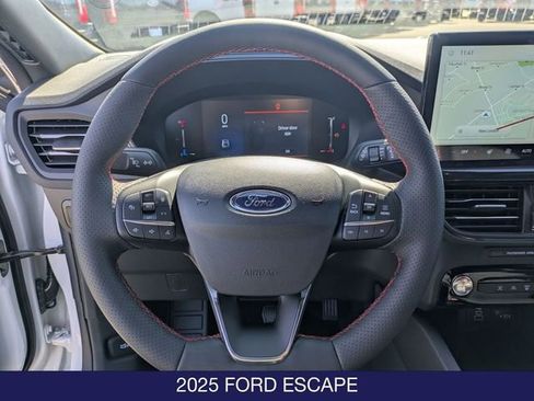 New 2025 Ford Escape ST-Line w/ Tech Pack #1 AWD/4WD image 11