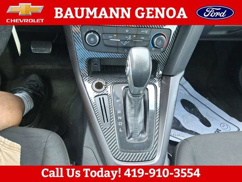 Used 2018 Ford Focus SE FWD image 20