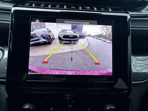 Used 2021 Jeep Grand Cherokee L Laredo image 8