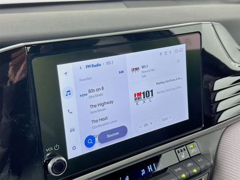 New 2026 Toyota Camry SE image 15