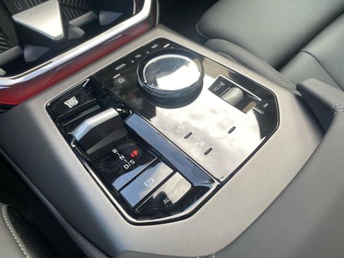 Used 2026 BMW X3 xDrive30 w/ Premium Package image 28