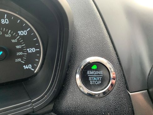 Used 2018 Ford EcoSport SE FWD image 18