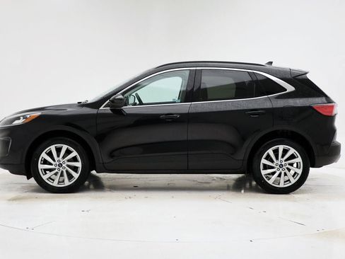 Used 2022 Ford Escape Titanium w/ Titanium Elite Package image 5