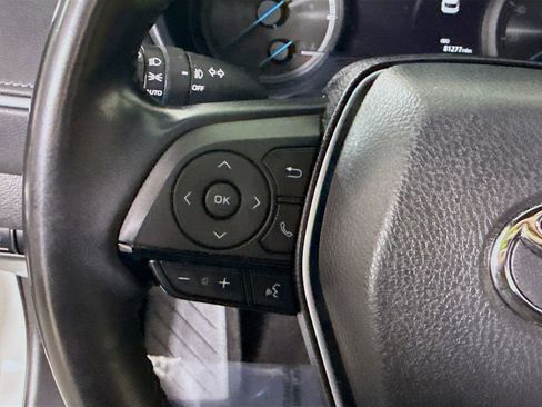 Certified 2023 Toyota Venza Nightshade image 21