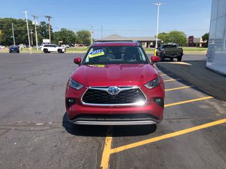 Used 2021 Toyota Highlander Platinum AWD/4WD video 2