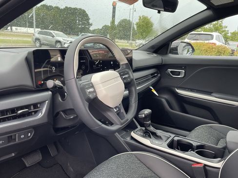 New 2025 Kia K4 GT-Line w/ GT-Line Sunroof Package image 9