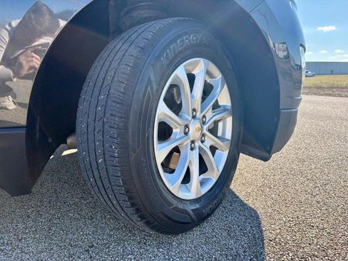 Used 2019 Chevrolet Equinox LT image 10