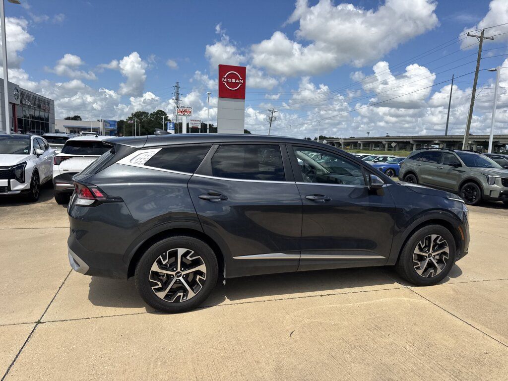 Certified 2024 Kia Sportage EX FWD image 14