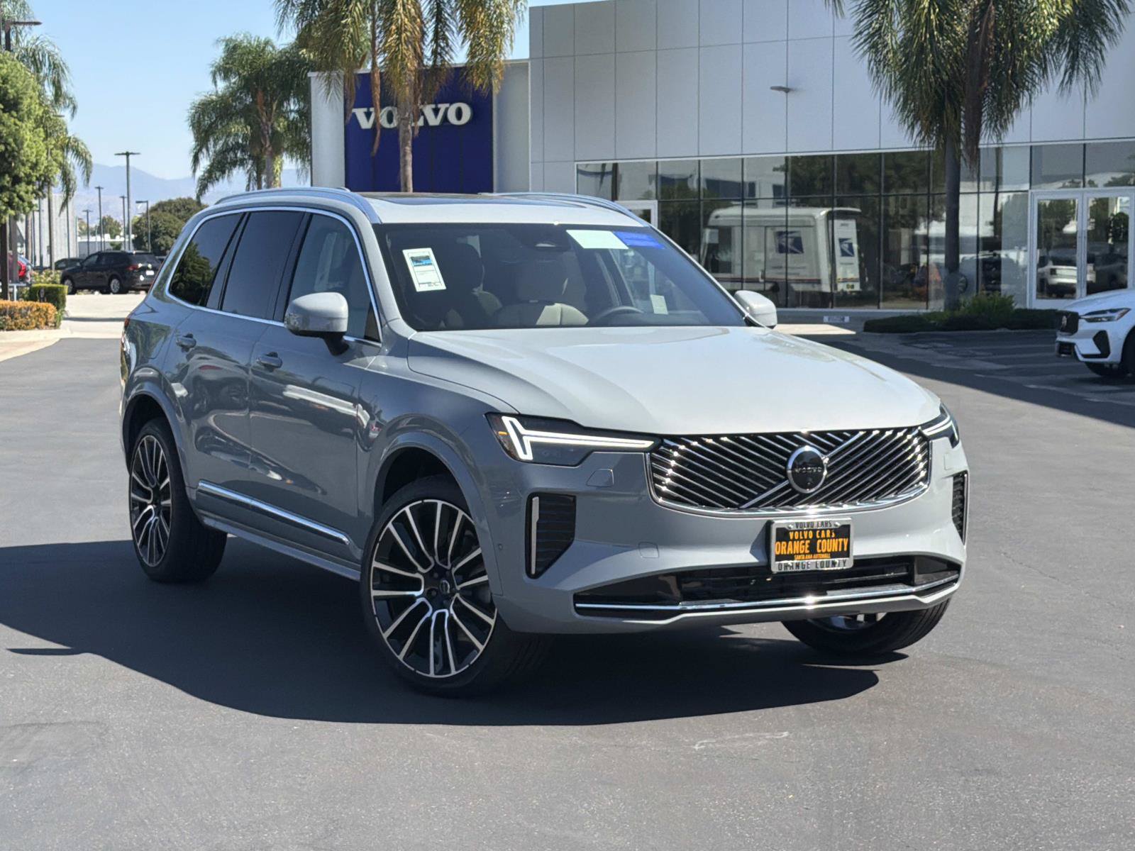 New 2027 Volvo XC90 B6 Plus AWD/4WD image 1