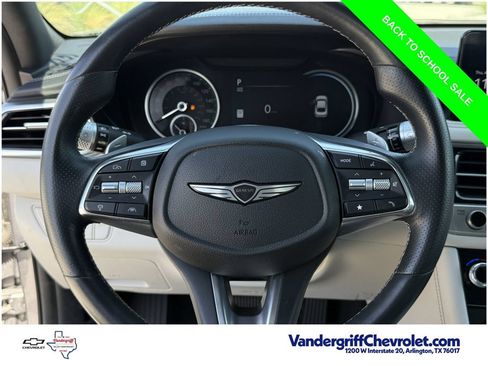 Used 2025 Genesis G70 2.5T RWD image 13