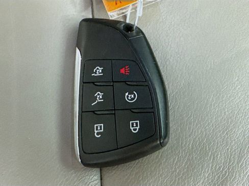 Used 2021 Chevrolet Tahoe Z71 w/ Z71 Signature Package image 36