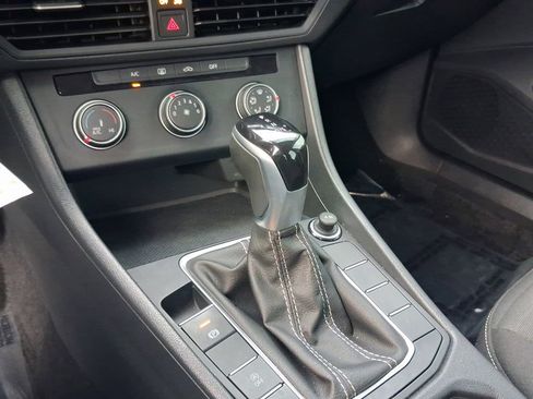 Used 2024 Volkswagen Jetta S FWD image 22