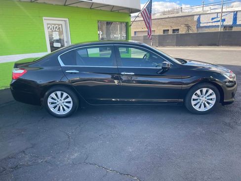 Used 2013 Honda Accord EX image 9