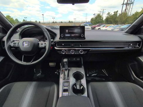 Used 2024 Honda Civic Sport image 16