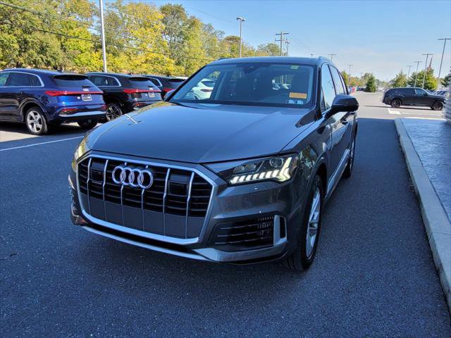 Used 2023 Audi Q7 3.0T Premium Plus w/ Premium Plus Package AWD/4WD image 11