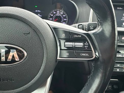 Used 2020 Kia Optima SE FWD image 18