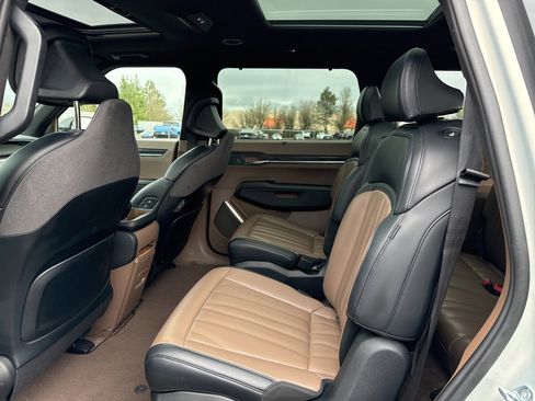 Used 2024 Kia EV9 GT-Line image 24