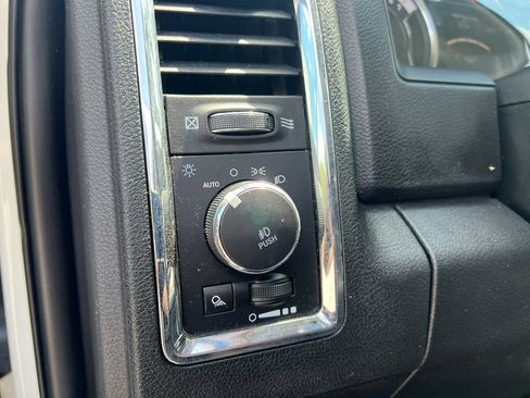 Used 2018 RAM 2500 Laramie image 15