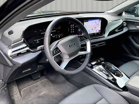 Used 2025 Audi A5 2.0T Premium w/ Convenience Package AWD/4WD image 17