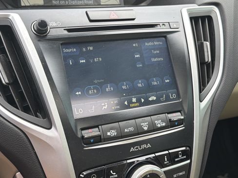 Used 2018 Acura TLX w/ Technology Package FWD image 23
