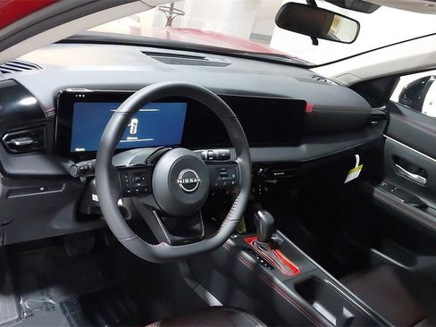 New 2026 Nissan Kicks SR w/ Cold Weather Package image 19