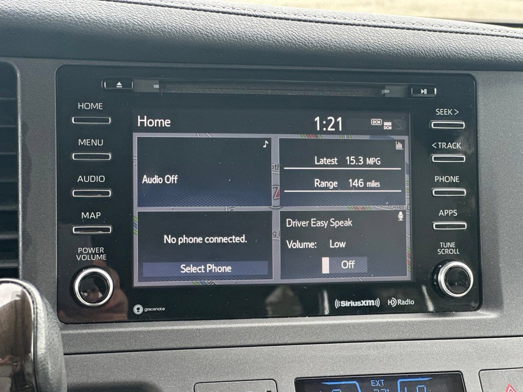 Used 2019 Toyota Sienna XLE w/ XLE Navigation Package FWD image 26