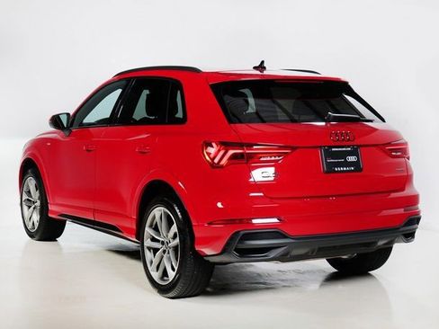Used 2023 Audi Q3 2.0T Premium Plus w/ Premium Plus Package image 5