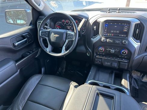 Used 2020 Chevrolet Silverado 1500 LTZ w/ LTZ Premium Package image 21