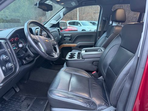 Used 2018 Chevrolet Silverado 1500 LTZ image 10