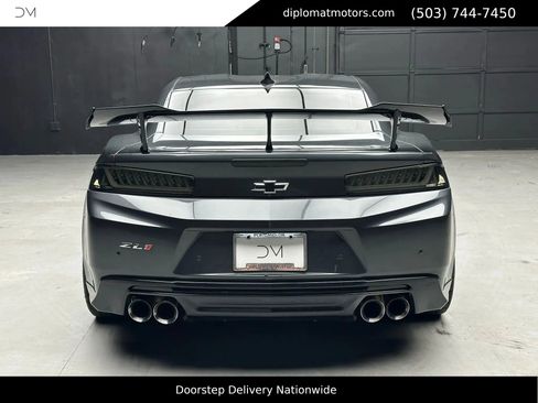 Used 2018 Chevrolet Camaro ZL1 image 5