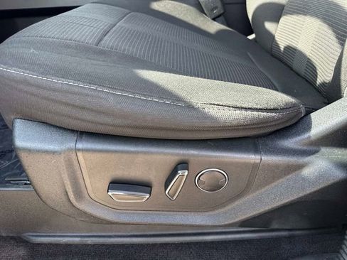 Used 2017 Ford F150 XLT w/ Equipment Group 302A Luxury image 15