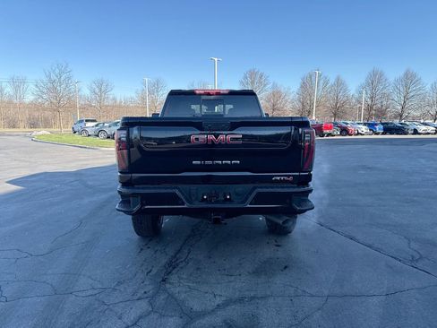 New 2026 GMC Sierra 2500 AT4 image 7