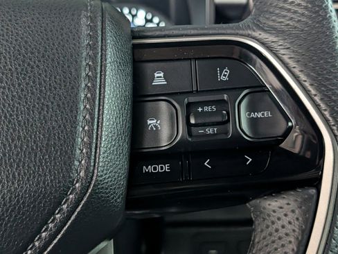 Used 2023 Toyota Tundra SR5 w/ SR5 Premium Package image 17