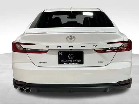 Used 2026 Toyota Camry SE FWD image 6