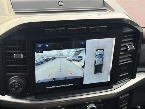 Used 2021 Ford F150 Lariat w/ Equipment Group 502A High image 19