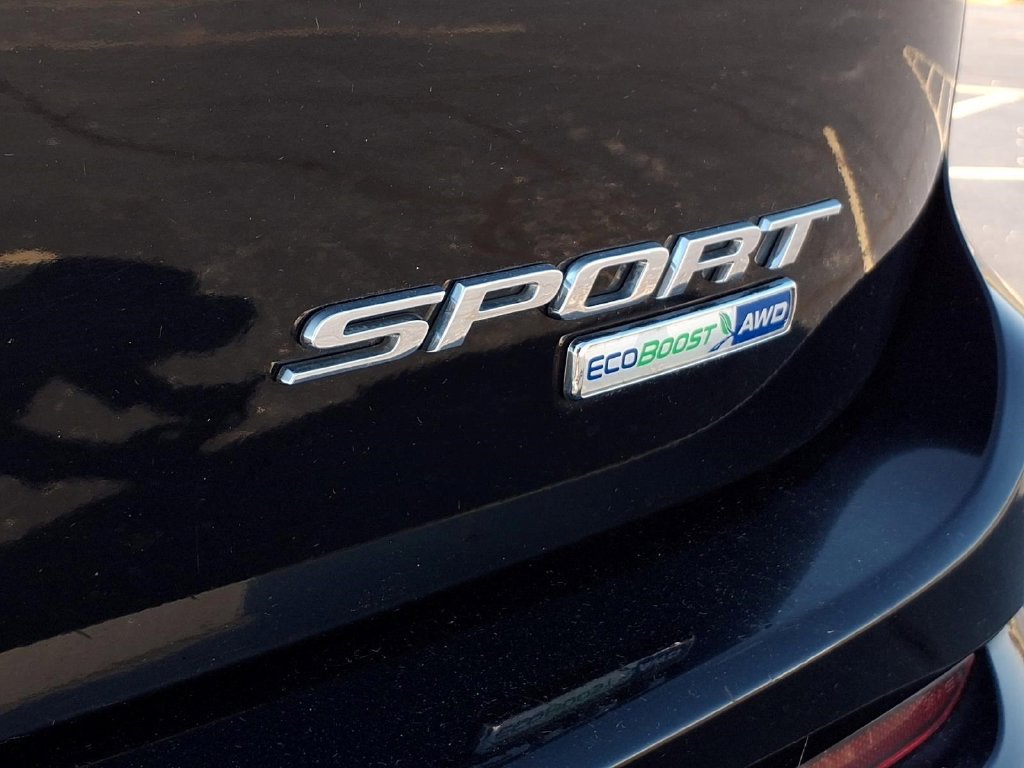Used 2016 Ford Edge Sport w/ Equipment Group 401A AWD/4WD image 27