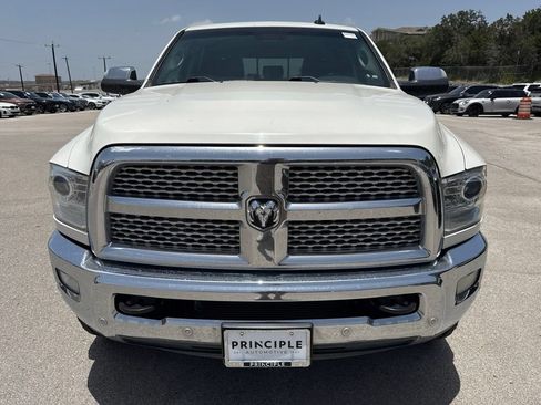Used 2018 RAM 2500 Laramie w/ Cold Weather Group AWD/4WD image 2