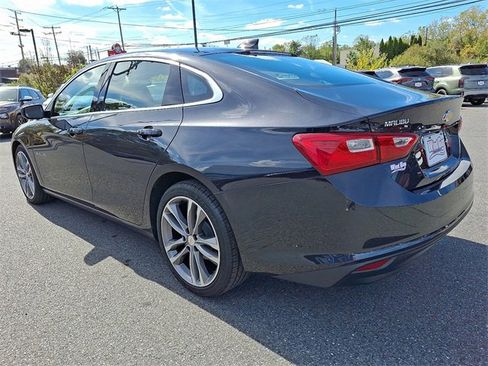 Used 2023 Chevrolet Malibu LT image 4