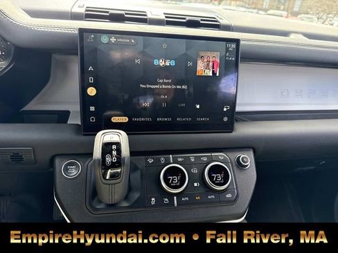 Used 2025 Land Rover Defender 110 S image 20