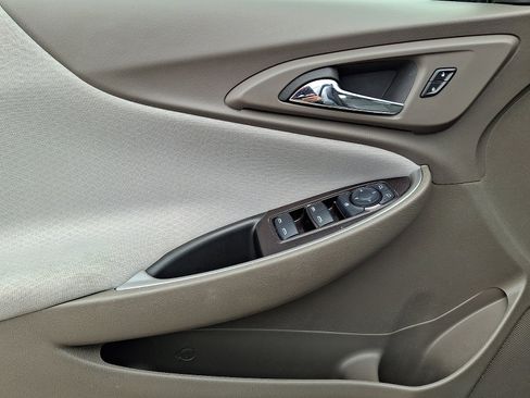 Used 2024 Chevrolet Malibu LT FWD image 12