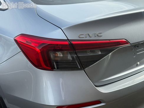 Used 2024 Honda Civic EX image 10