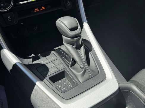 Certified 2025 Toyota RAV4 XLE AWD/4WD image 29