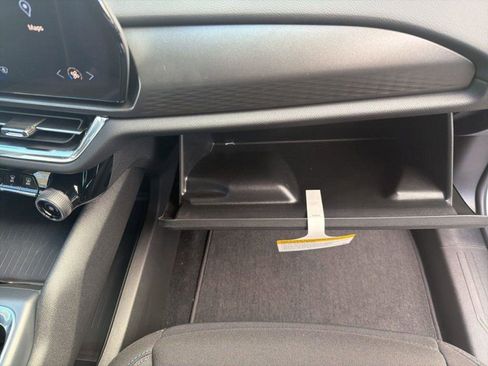 New 2026 Chevrolet Equinox EV LT FWD image 22