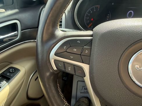 Used 2018 Jeep Grand Cherokee Overland image 57