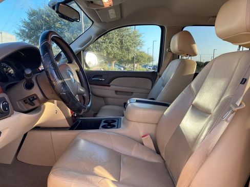 Used 2012 Chevrolet Silverado 2500 LTZ w/ LTZ Plus Package AWD/4WD image 9