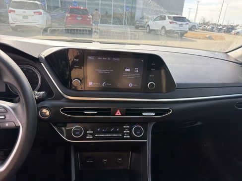 Used 2022 Hyundai Sonata SEL w/ Cargo Package image 3