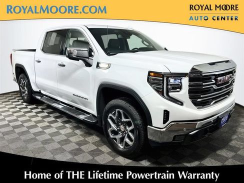Used 2025 GMC Sierra 1500 SLT w/ SLT Premium Plus Package AWD/4WD image 1